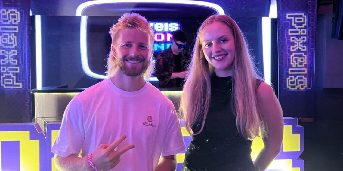 Pixels Stacked App First Look Landing Page Play Games Earn Rewards Missions