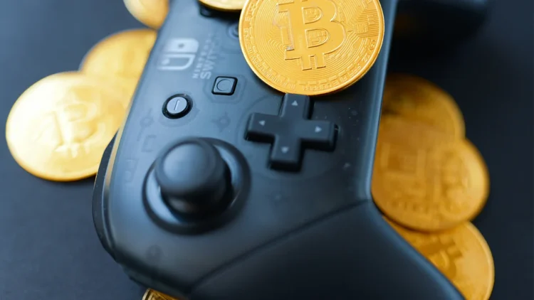 Web3 Gaming Funding Rebounds As Traditional Games Surge In Q2 2025